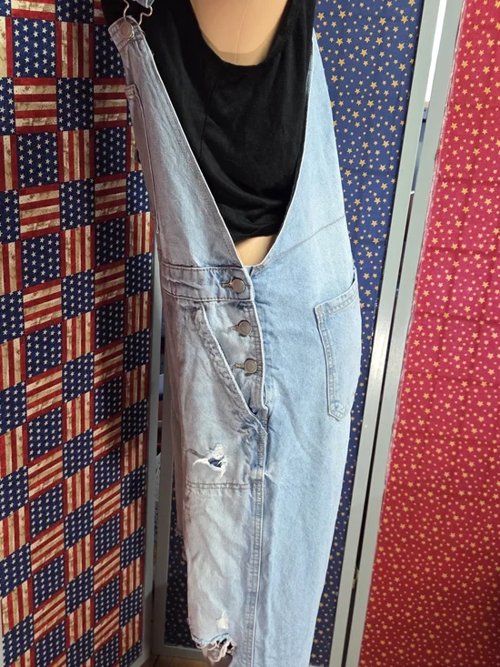 **Celebrity Pink Light Blue Denim Piece** - Picture 4 of 10